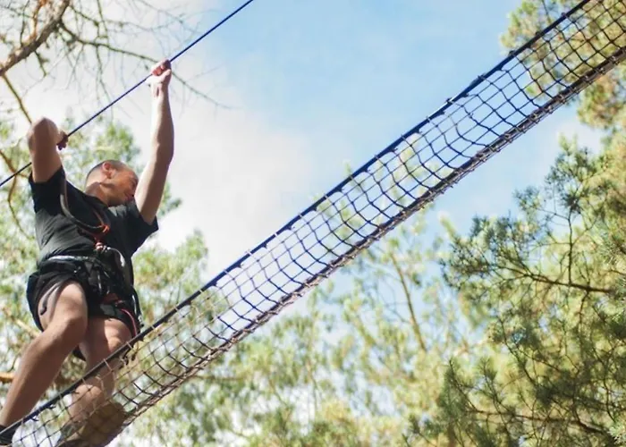 De Montaña Y Esquí En El Pirineo Aragonés, - Wifi